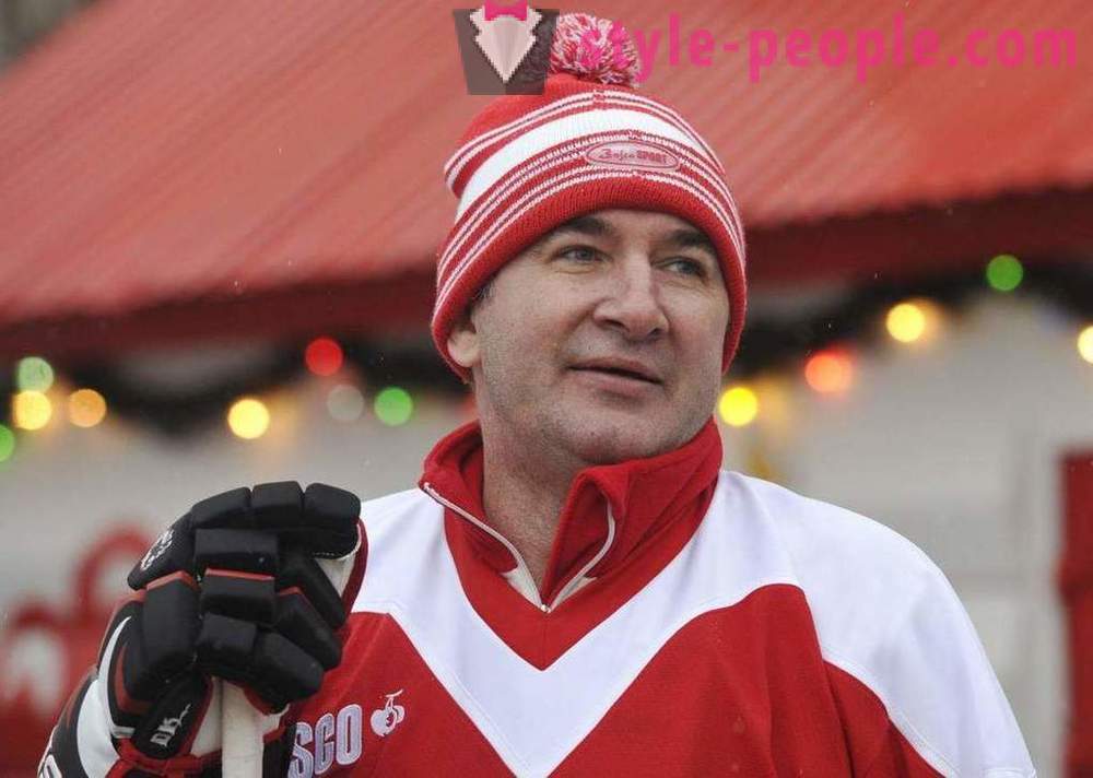 Aleksandrs Kozhevnikov, hokejists: biogrāfija, ģimenes, sporta sasniegumi