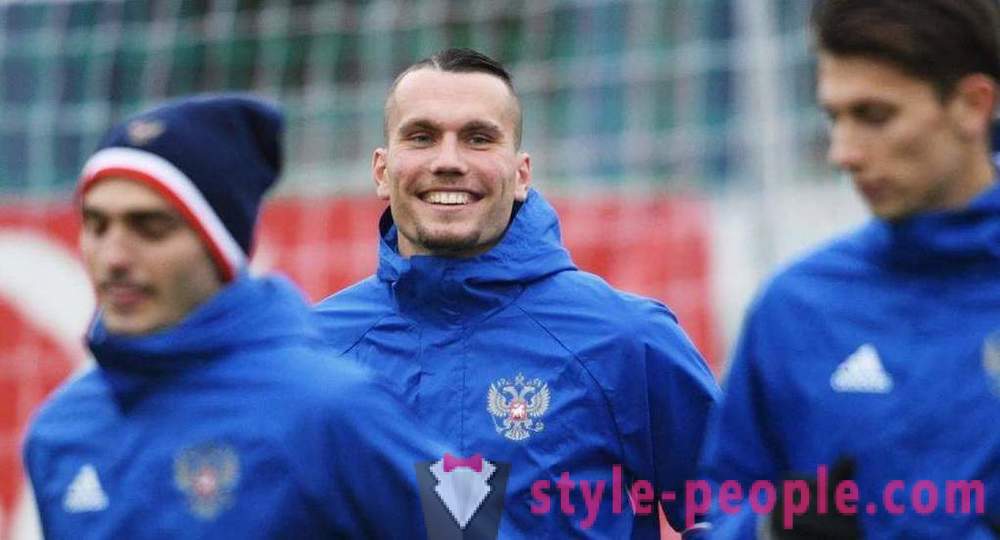 Futbolists Anton Zabolotny: biogrāfija, fotogrāfijas, karjera