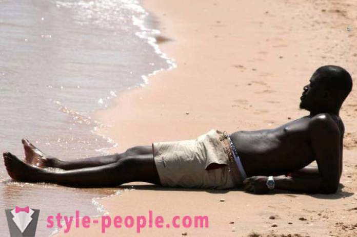 Kāpēc afrikāņi ir tumša āda, ja tas ir ātri silda ar sauli?