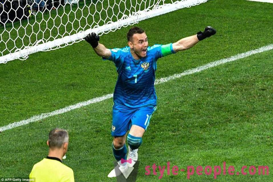 Krievija uzvarēja Spāniju, un uzlabotas, lai ceturtdaļfinālā pirmo reizi 2018 World Cup