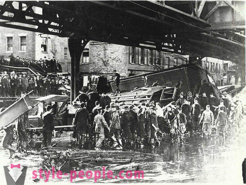 Vēsturisks kadrus no plūdu cukura Bostonā