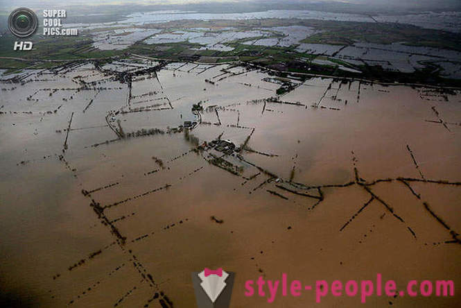 Plūdi ir Anglijas dienvidrietumos