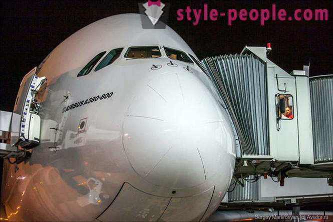 Kā kalpot lielāko pasažieru lidmašīnām Domodedovo