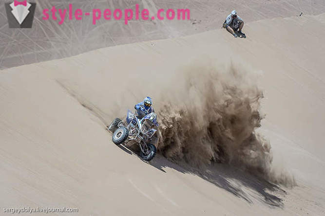 Dakar 2014 Bīstams sacensības Čīles tuksnesī