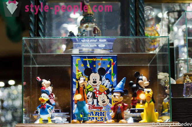 Ceļojums uz Walt Disney World Magic Kingdom