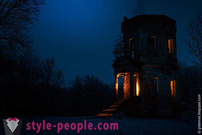 Night Watch - atmosfēras attēli pamestu ēku