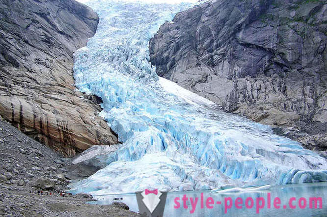 Amazing aisbergu